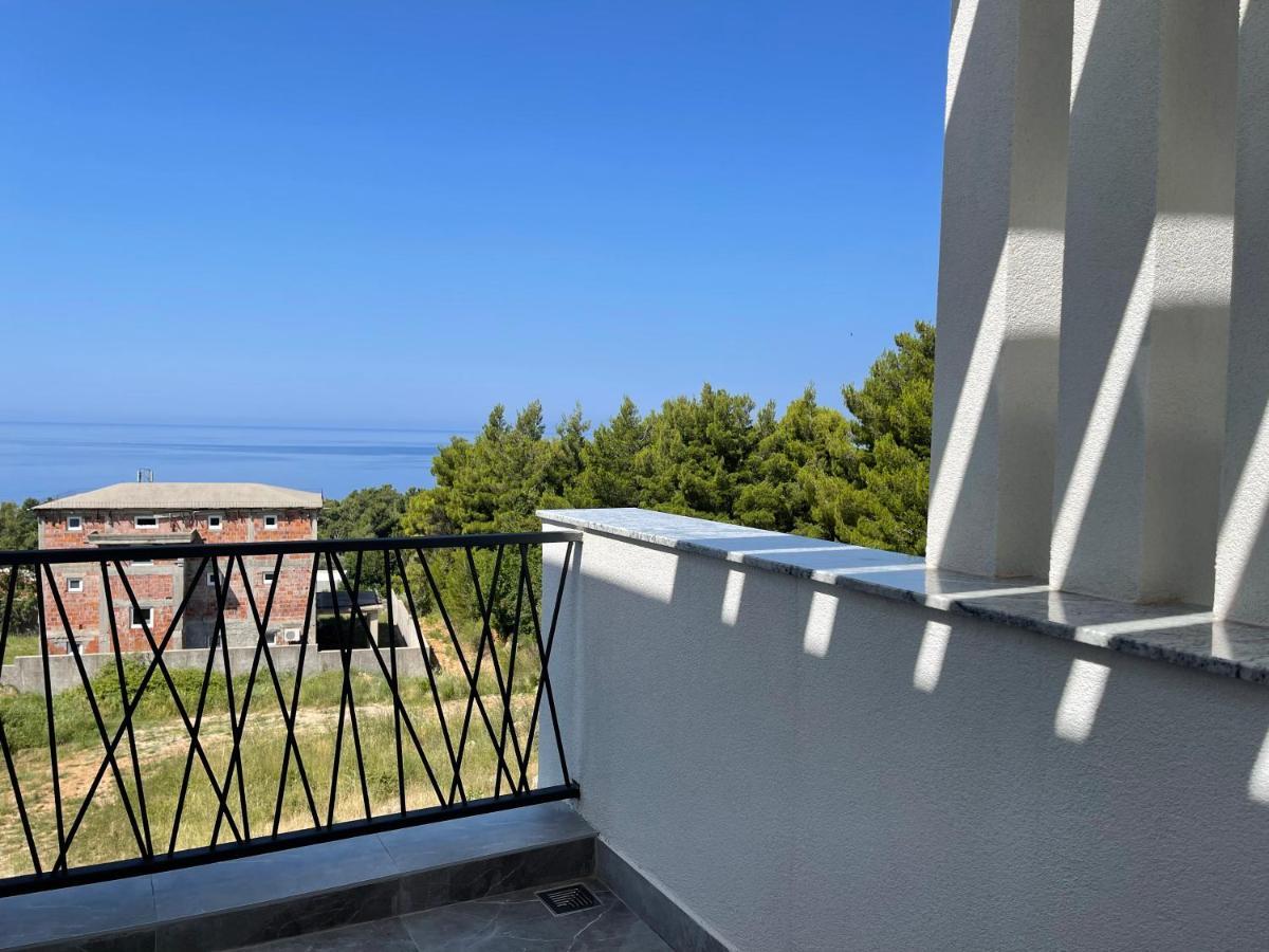 Villa Pine Бар Екстериор снимка